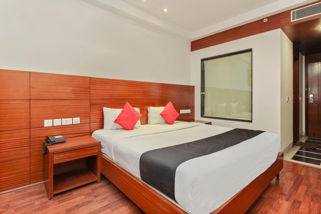 Hotel Capital O 35958 Lake View Hyderabad